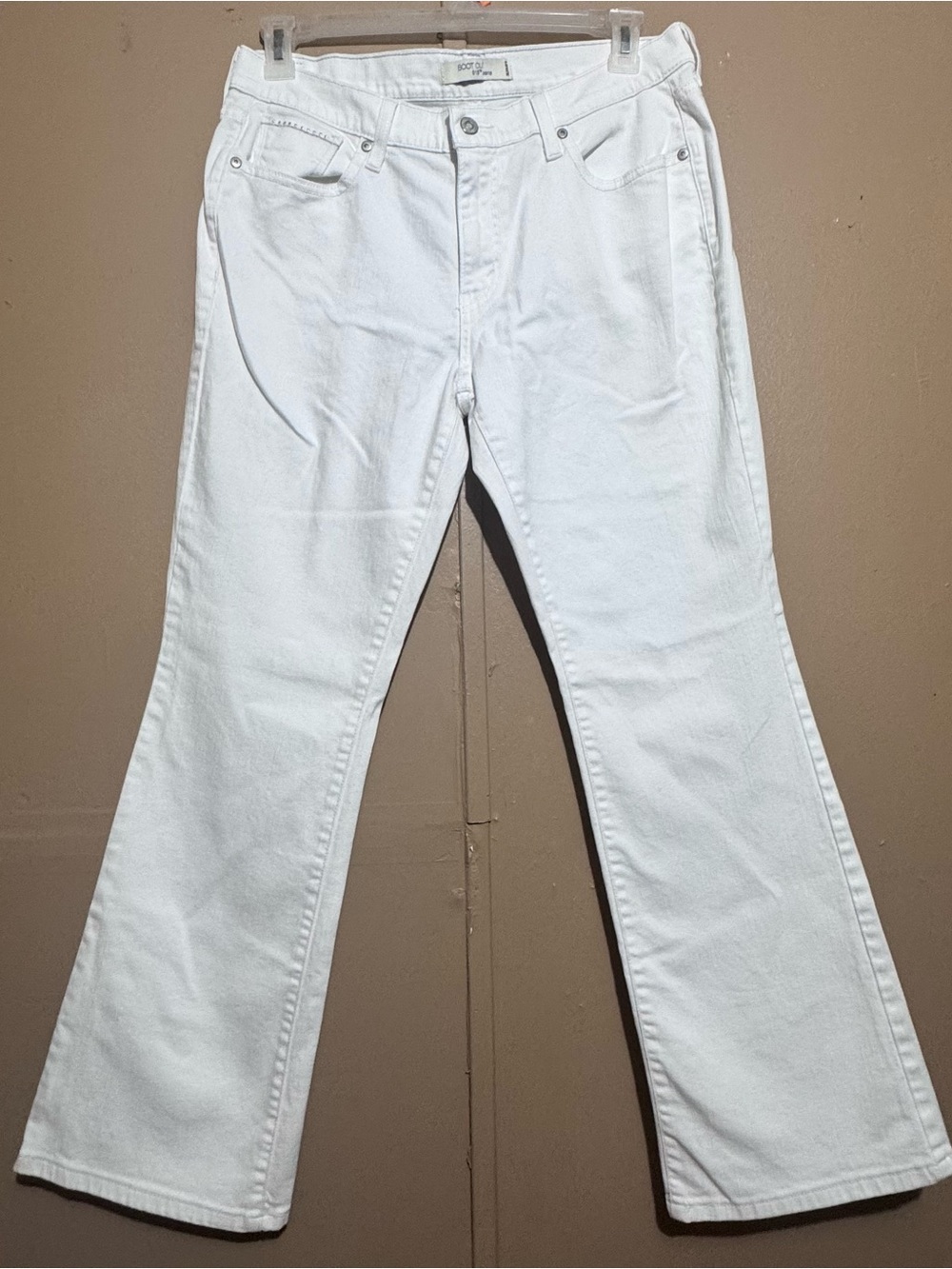 Levi's 515 Women's Size 12M White Bootcut Denim Jeans Stretch Mid Rise 12